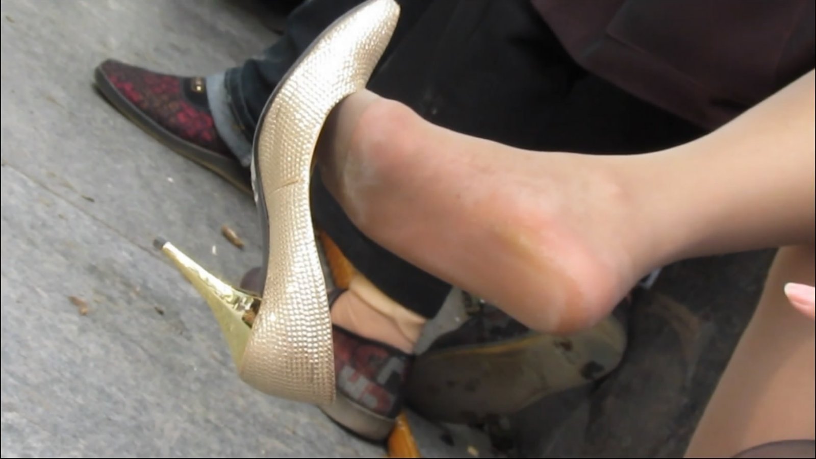 streetsnapdangl[00 00 07][20181128 235407 6]